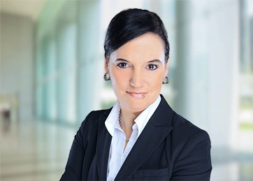 Dr. Franziska Hügel-Spohnheimer, Rechtsanwältin | Partnerin<br>Fachanwältin für Arbeitsrecht